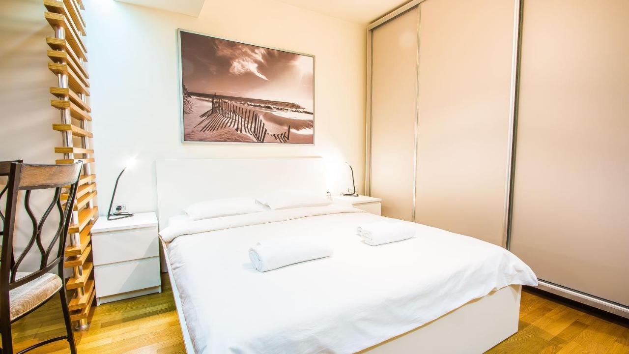 Luxury Apartment Bucharest Mall Area 外观 照片